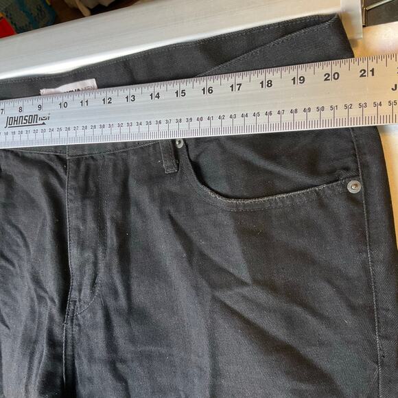 Fashion Nova Men Jeans size 40 Black Mid Rise Straight Leg - Picture 3 of 11